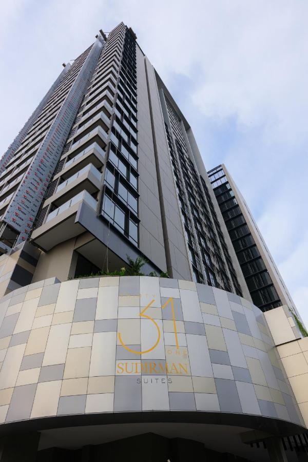 Calma 31 Apartment Makasar Zewnętrze zdjęcie