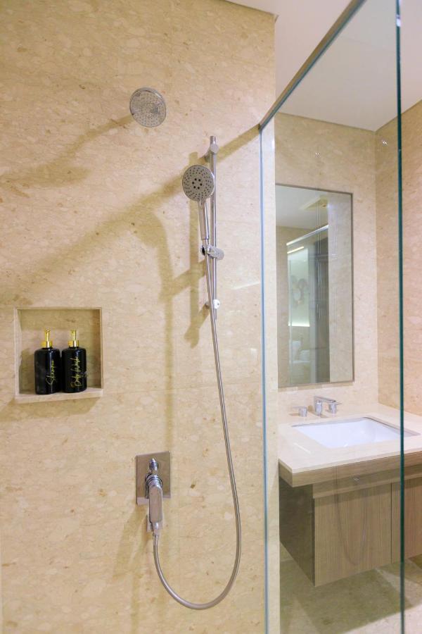 Calma 31 Apartment Makasar Zewnętrze zdjęcie